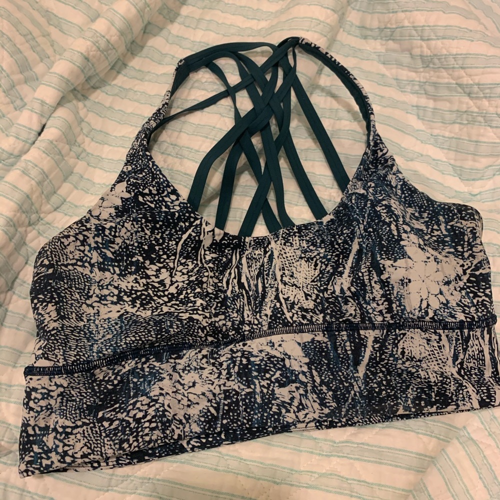 Lulu Lemon Sports Bra